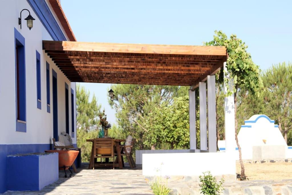 Villa Gr Alentejo Hills Nature & Tranquility! 35m Grandola